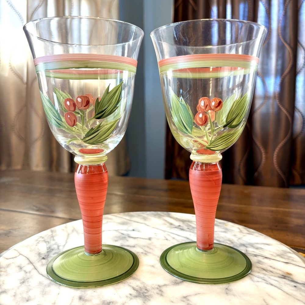 Christmas Home Collection Victorian Holly Hand Painted Wine Goblets Glasses 12oz